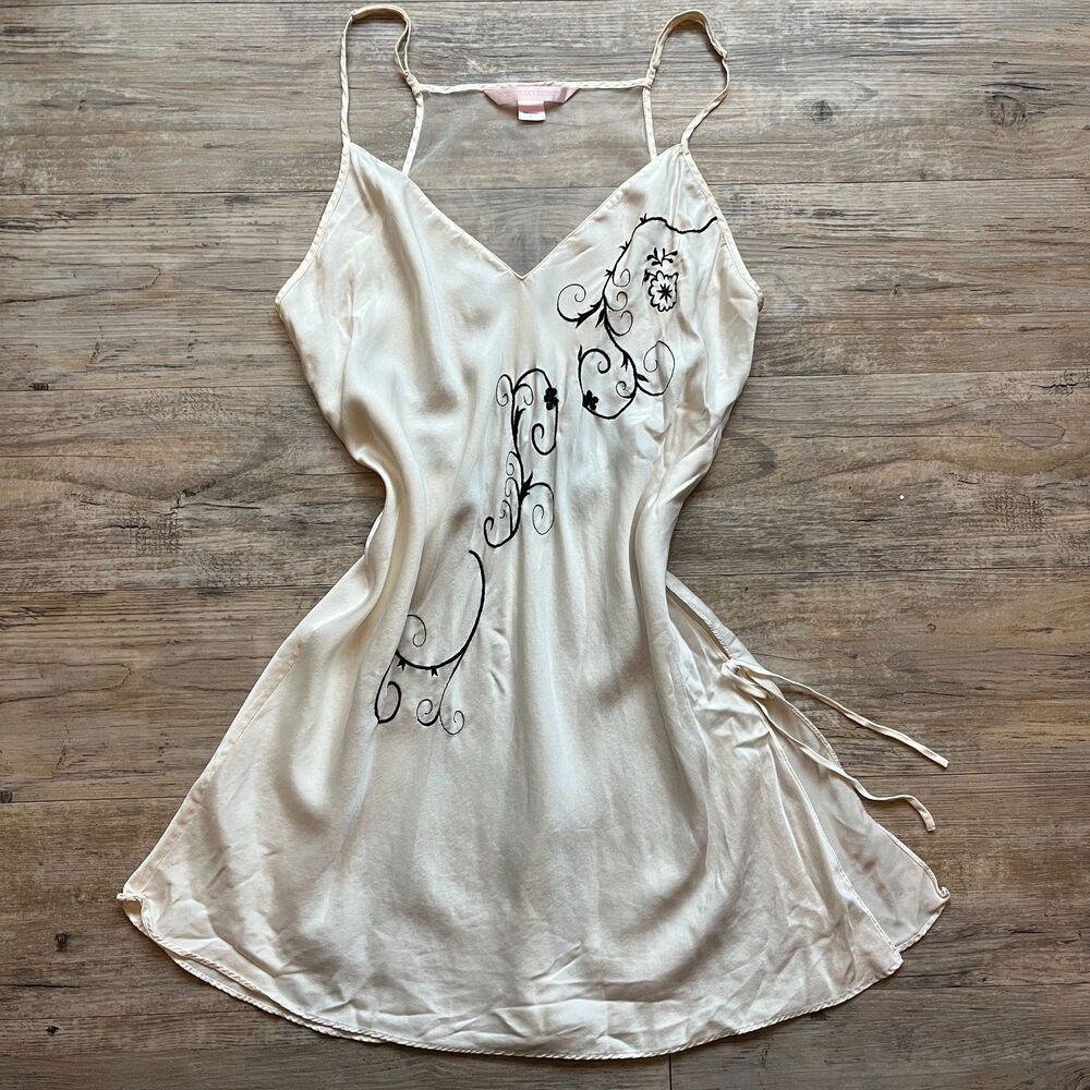 Y2K Victoria’s Secret Silk Ivory Cream Embroidered Vintage Slip Dress DS Large